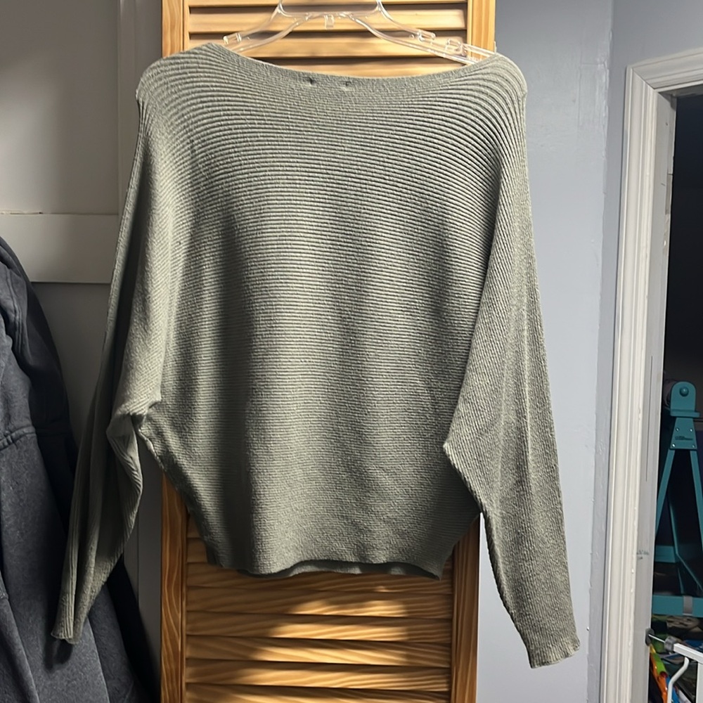 Women's Olive Sweater - Picture 6 of 6